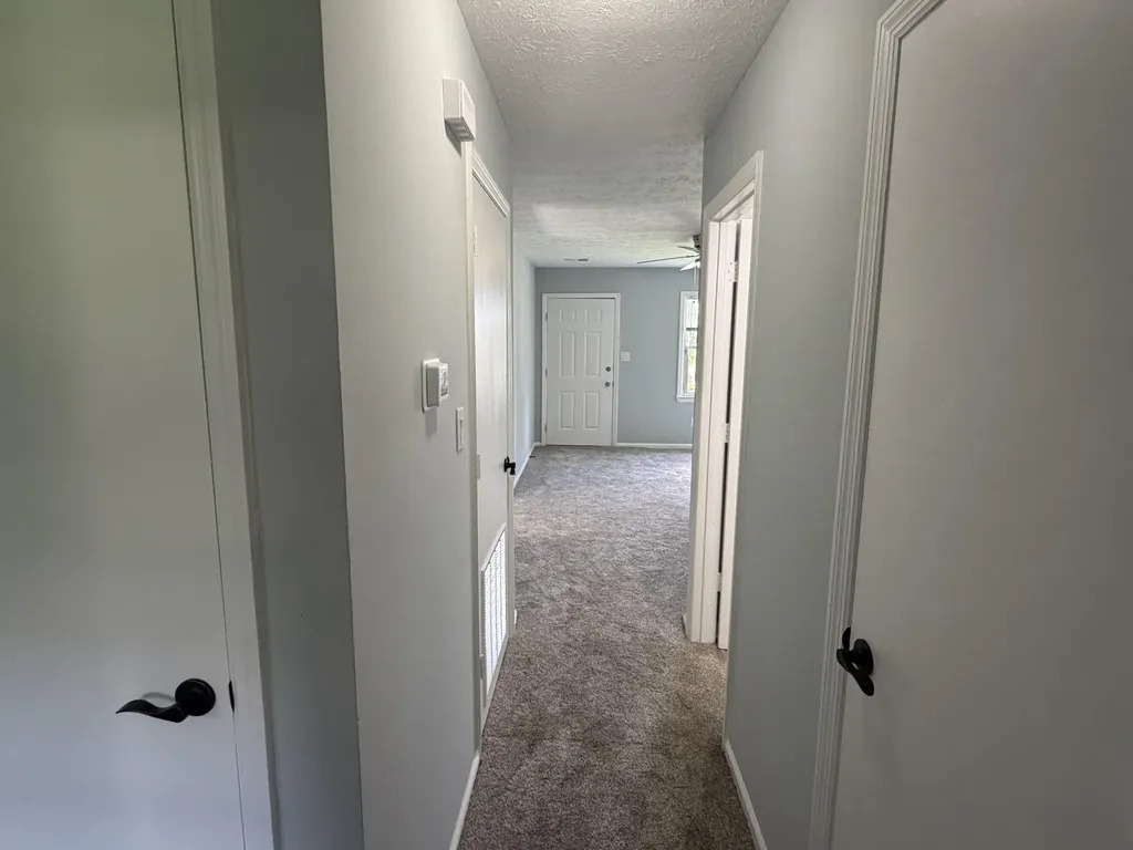 3230 Aqueduct Drive Lexington KY 40517
