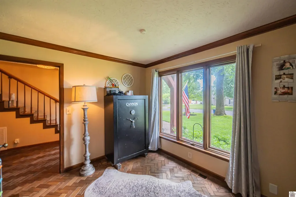 1274 Hedge Lane Paducah KY 42001