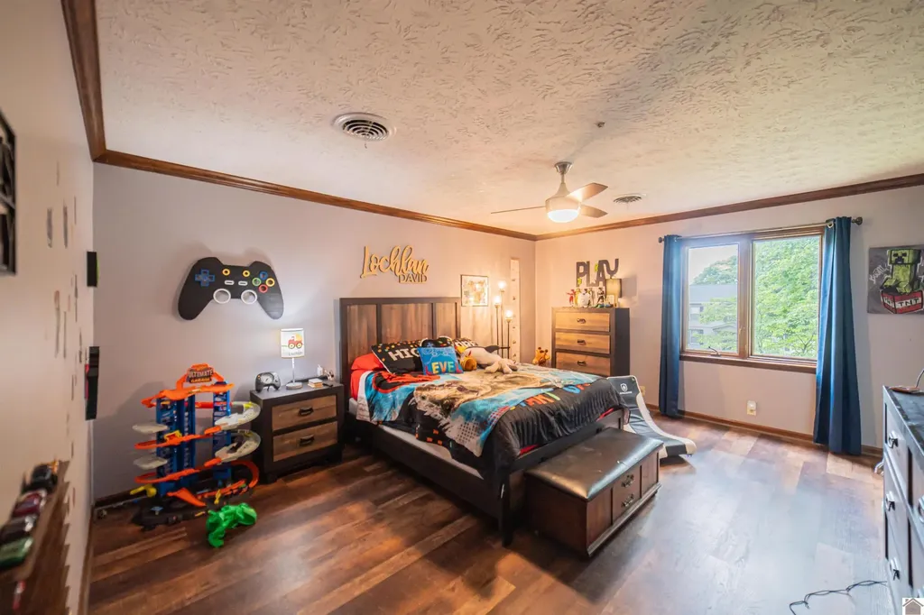 1274 Hedge Lane Paducah KY 42001