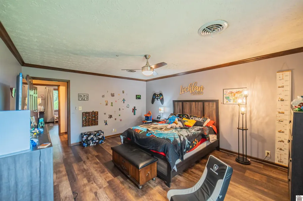1274 Hedge Lane Paducah KY 42001