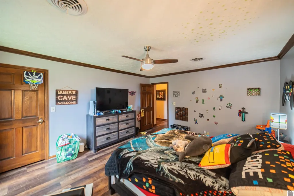 1274 Hedge Lane Paducah KY 42001