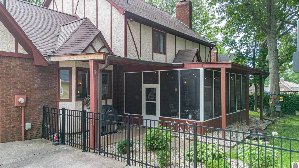 1274 Hedge Lane Paducah KY 42001