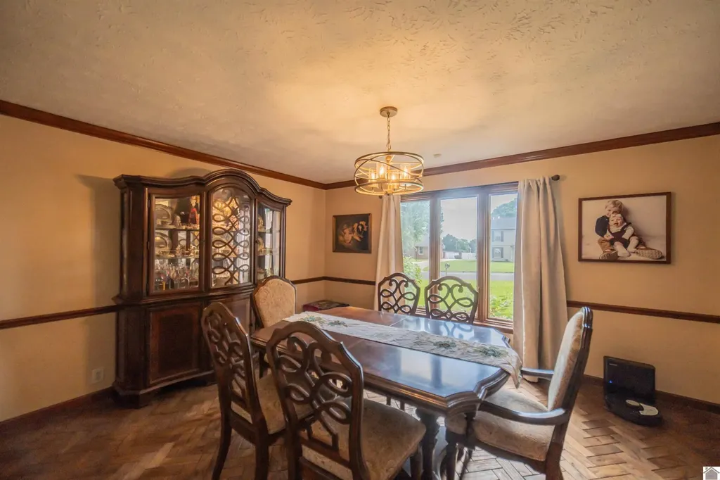 1274 Hedge Lane Paducah KY 42001