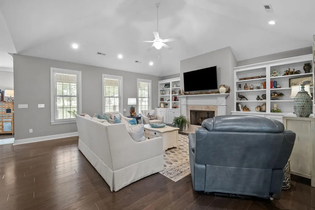 111 Sherinton Place Hopkinsville KY 42240