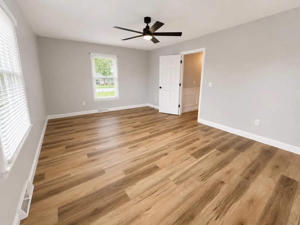 521 Shenandoah Drive Harrodsburg KY 40330