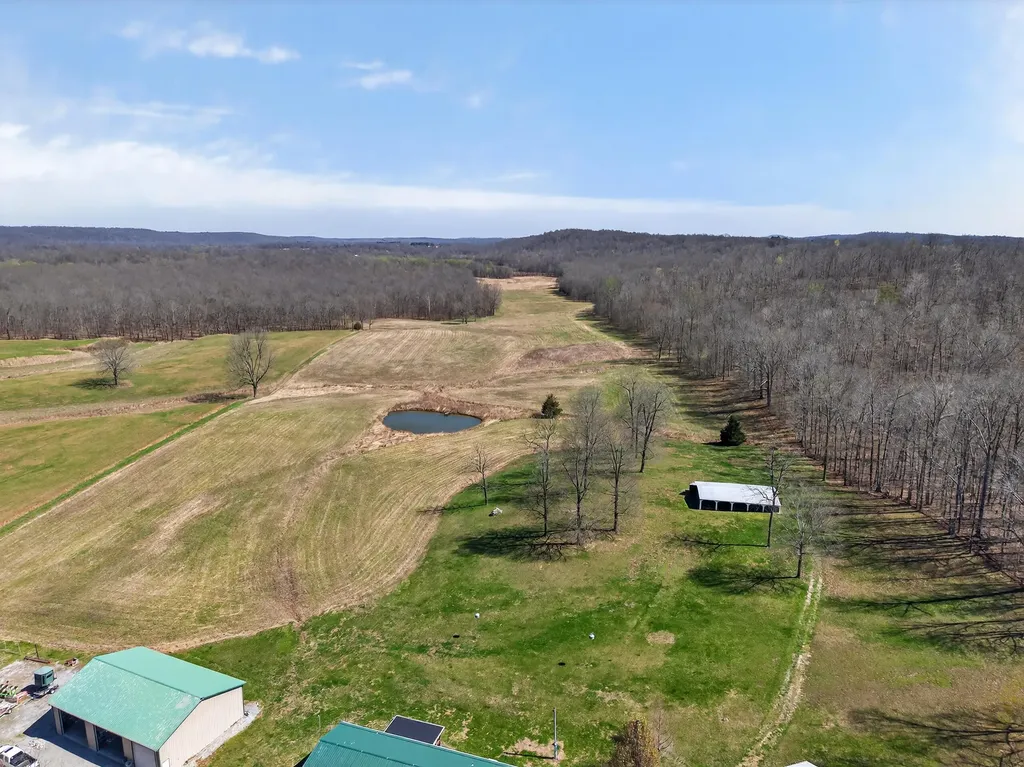 2526 Axel Creek Road Salem KY 42078