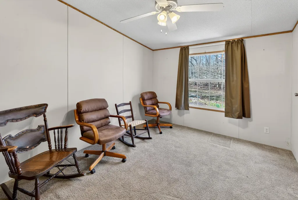 2526 Axel Creek Road Salem KY 42078