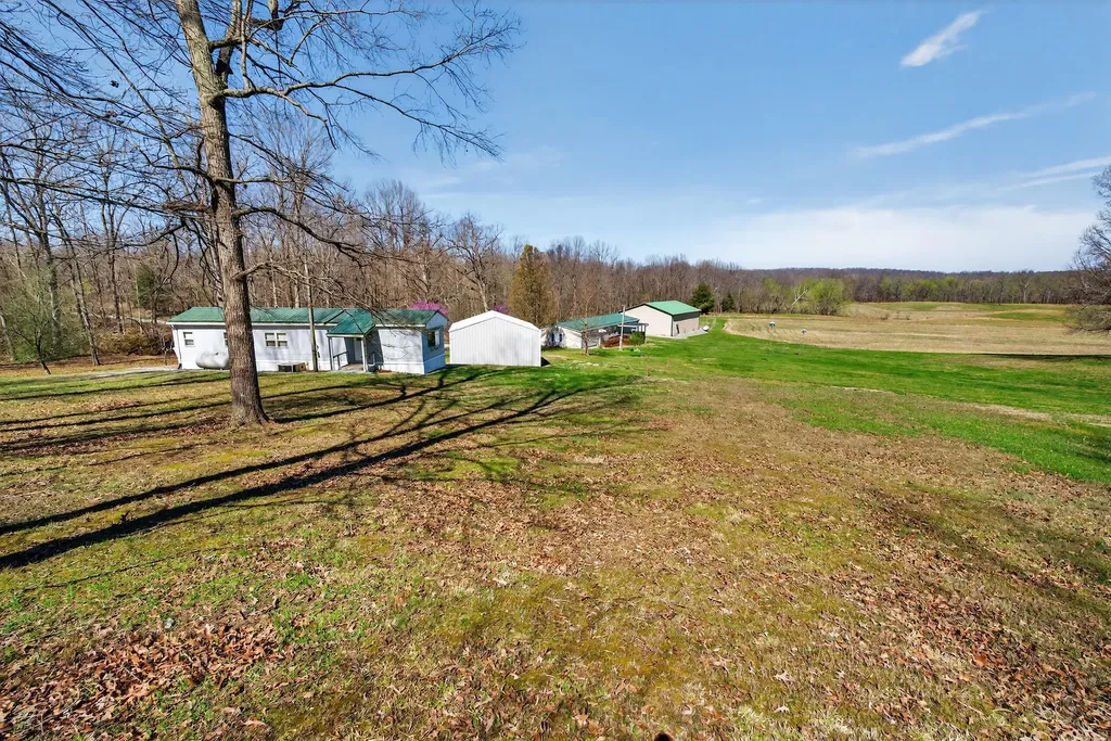 2526 Axel Creek Road Salem KY 42078