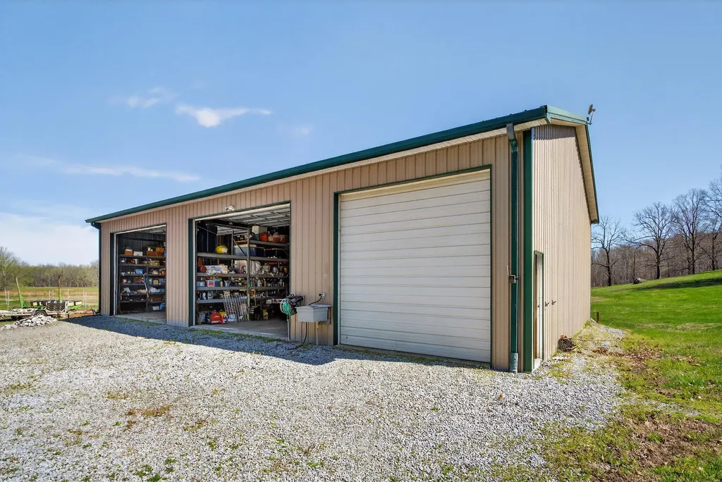 2526 Axel Creek Road Salem KY 42078