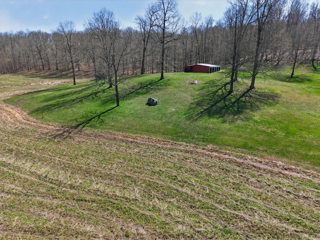 2526 Axel Creek Road Salem KY 42078