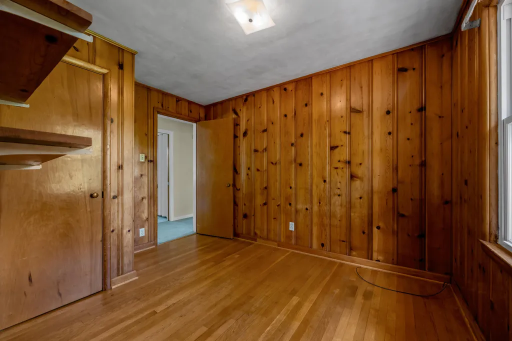 209 E Lowry Lane Lexington KY 40503