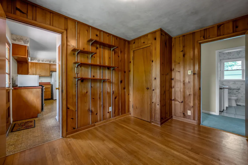 209 E Lowry Lane Lexington KY 40503