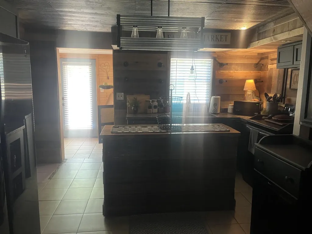 278 Lone Valley Road Gilbertsville KY 42044