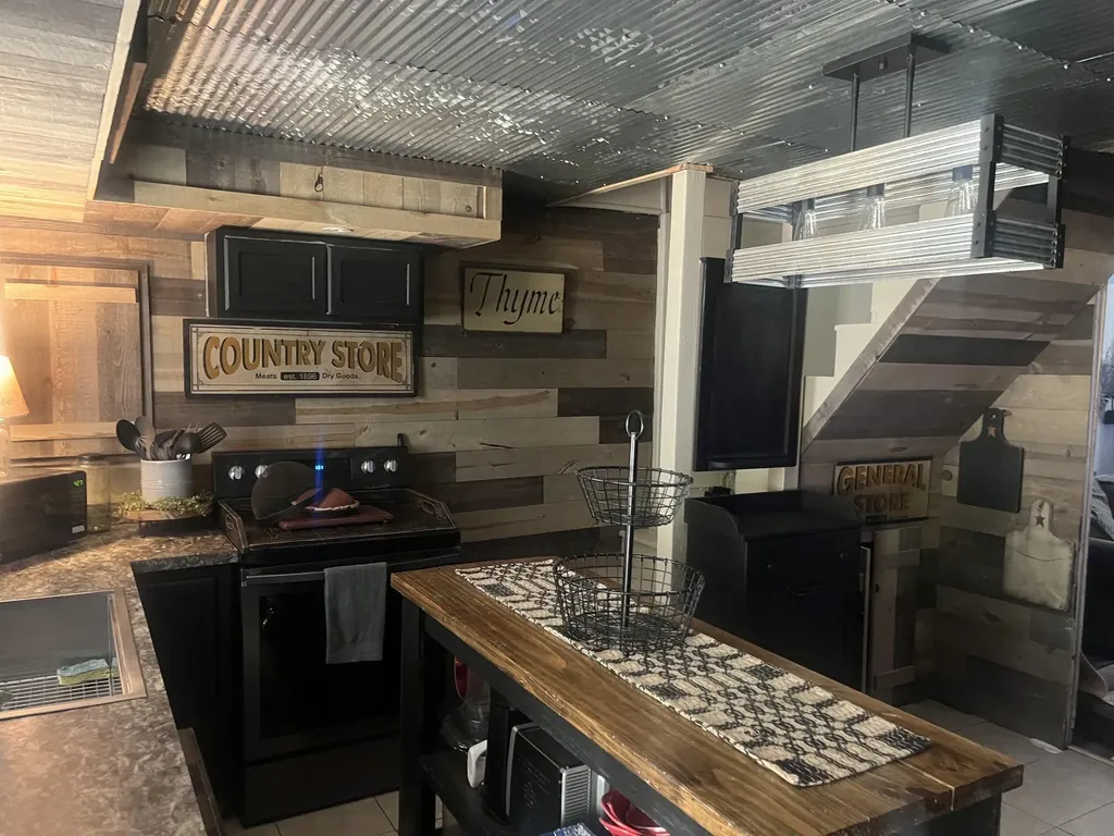 278 Lone Valley Road Gilbertsville KY 42044