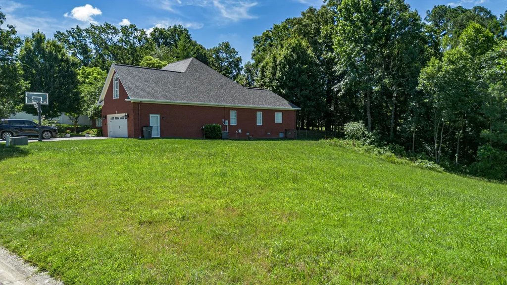 255 Forest Ridge Cove Paducah KY 42003