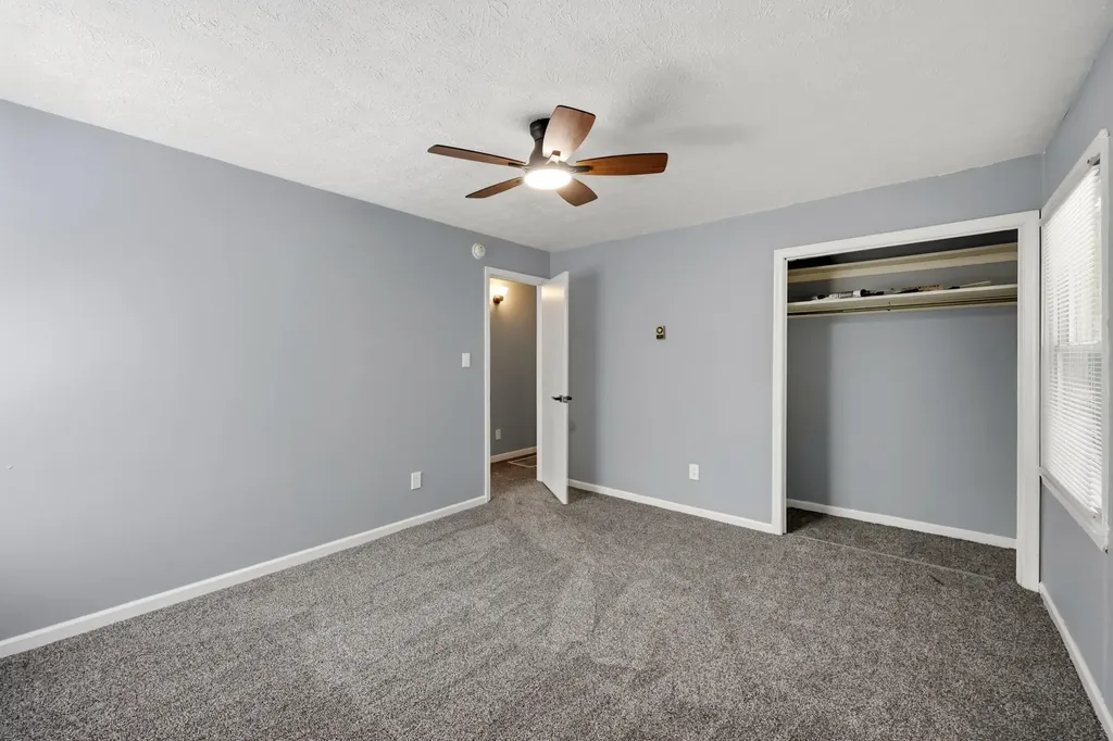 104 Crouch Lane Irvine KY 40336