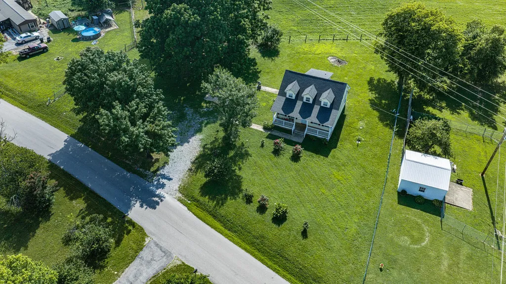 1575 Blue Level Providence Road Rockfield KY 42274