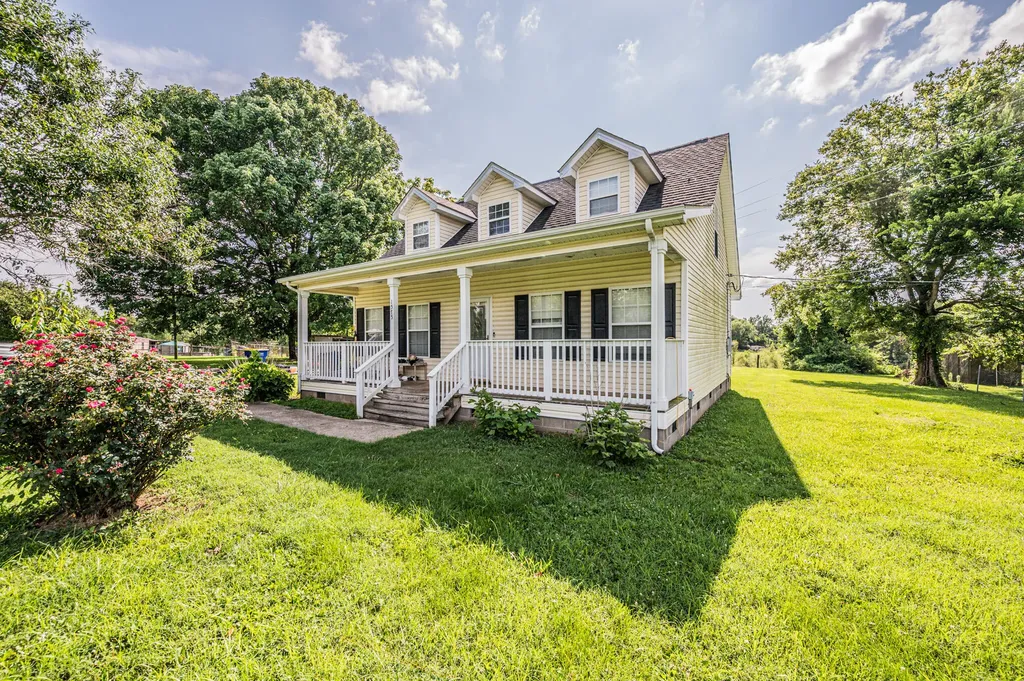 1575 Blue Level Providence Road Rockfield KY 42274