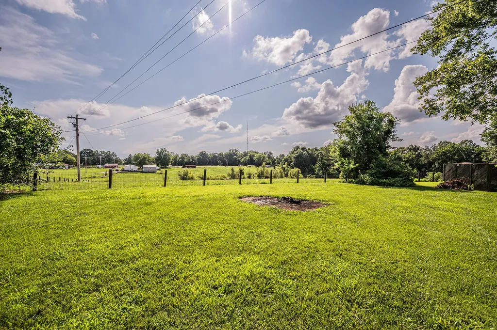 1575 Blue Level Providence Road Rockfield KY 42274