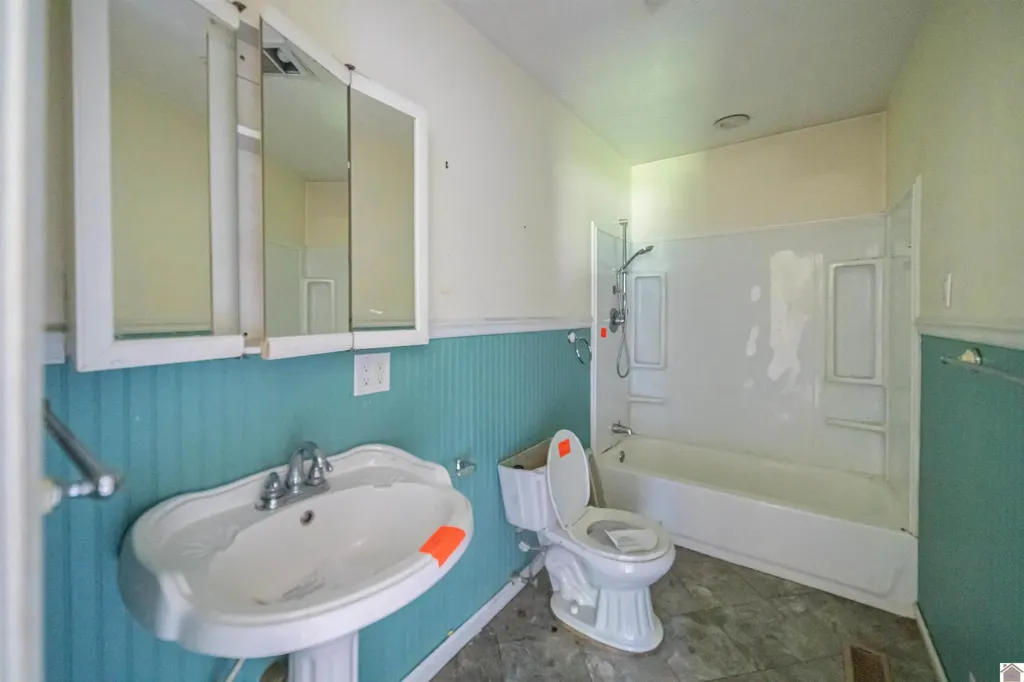 312 Anita Lane Ledbetter KY 42058