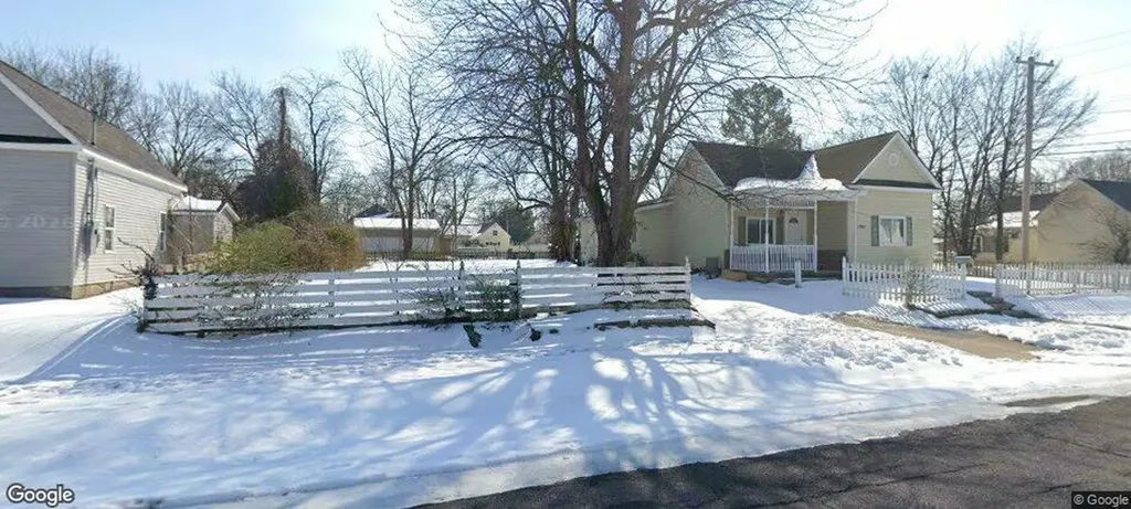 1726 Madison Street Paducah KY 42001