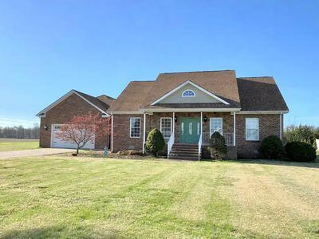 270 Mckenna Drive Kevil KY 42053