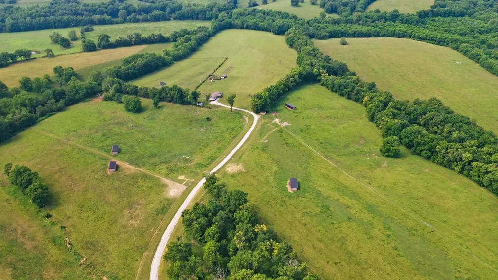 1679 Pleasant Spring Road Carlisle KY 40311