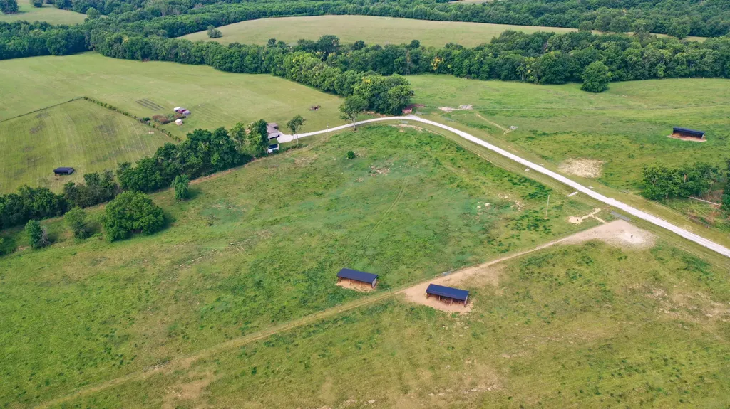 1679 Pleasant Spring Road Carlisle KY 40311
