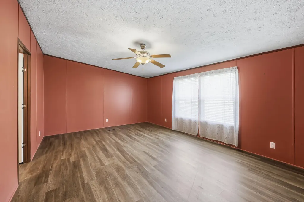 1679 Pleasant Spring Road Carlisle KY 40311