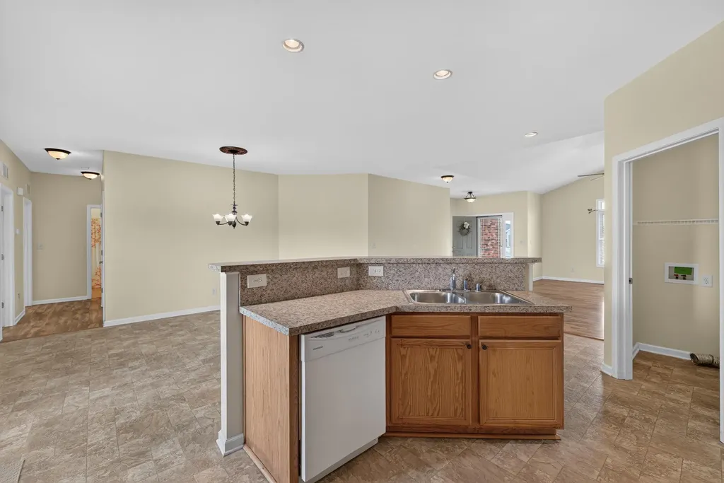 1717 Betty's Court Lexington KY 40505