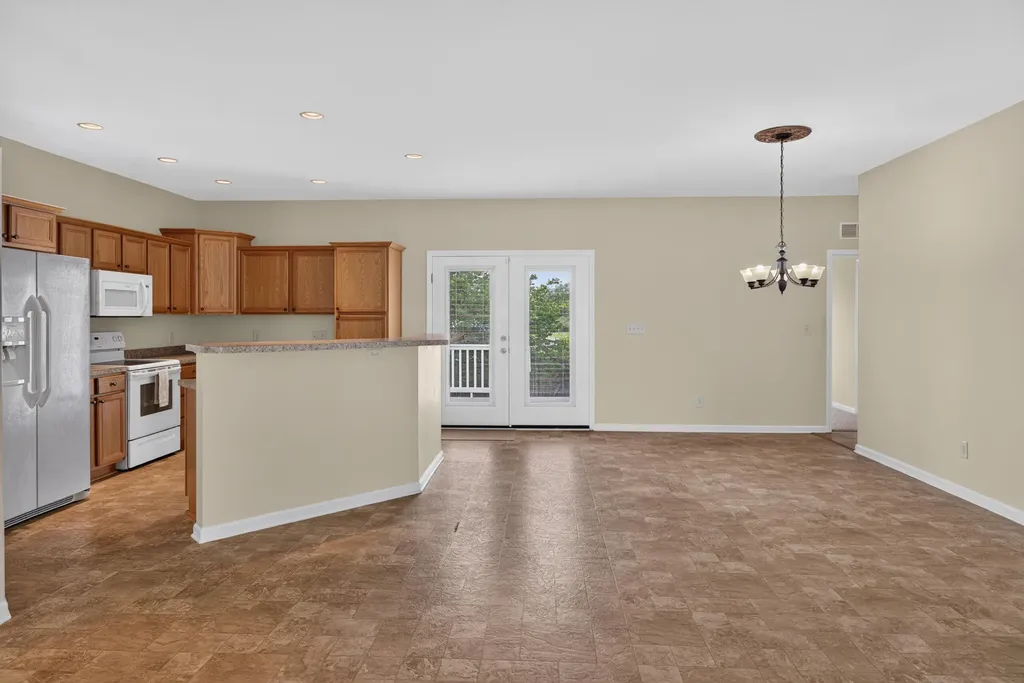 1717 Betty's Court Lexington KY 40505
