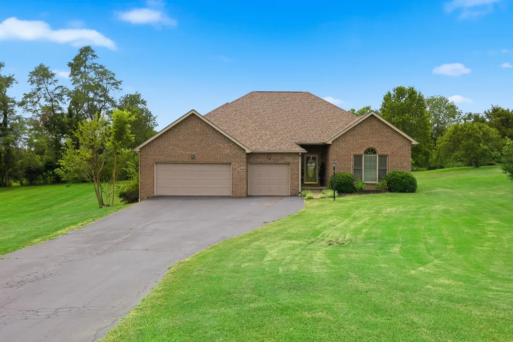 306 Sapphire Court Mt Sterling KY 40353