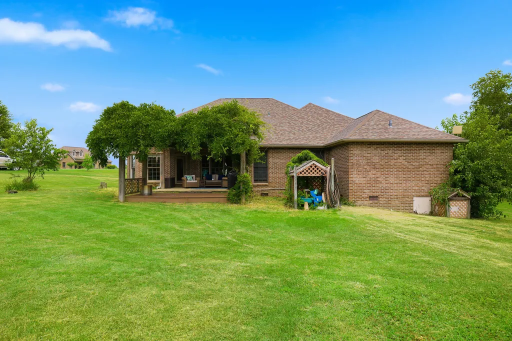 306 Sapphire Court Mt Sterling KY 40353
