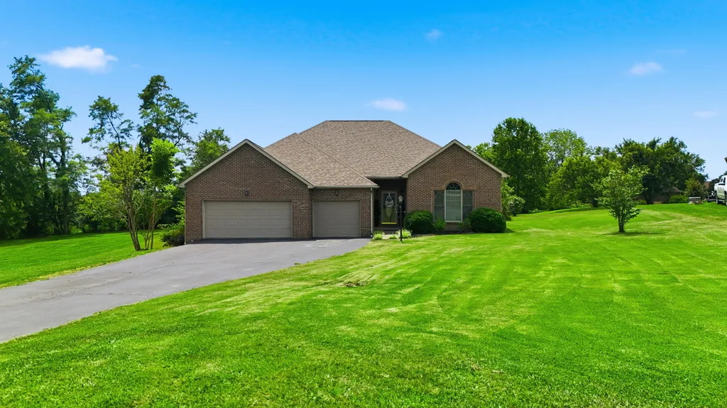 306 Sapphire Court Mt Sterling KY 40353