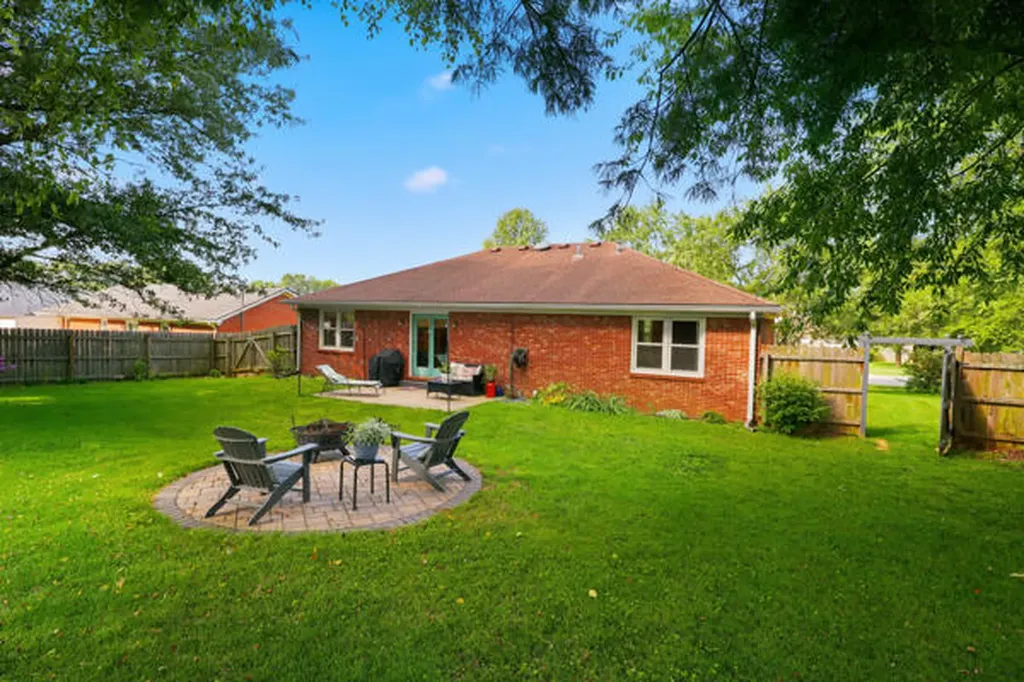 204 Setti Place Road Versailles KY 40383