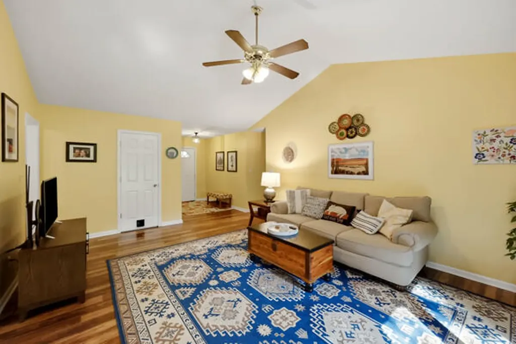 204 Setti Place Road Versailles KY 40383