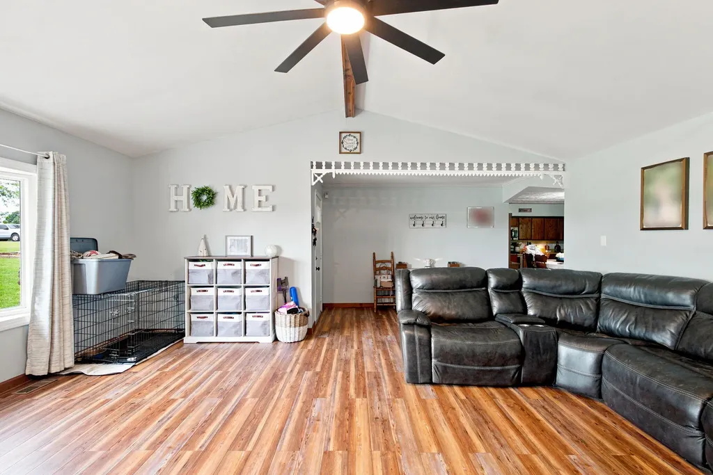 3245 State Highway 1284 Cynthiana KY 41031
