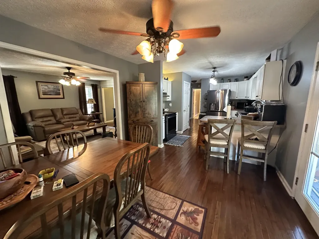 330 Alexander Road Dawson Springs KY 42408