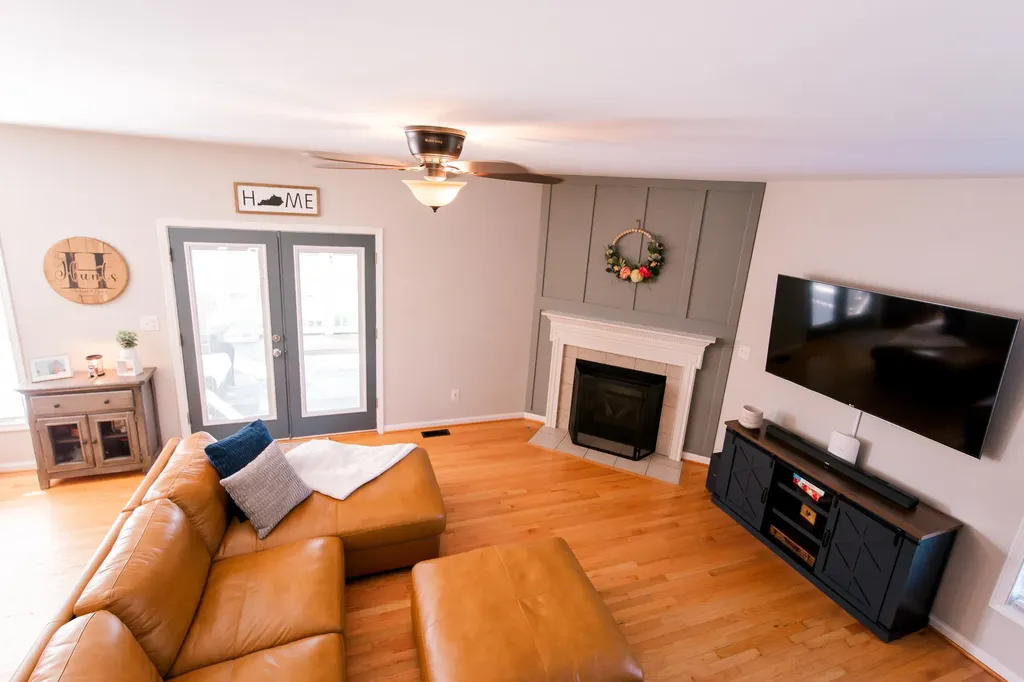 308 S Hill Road Versailles KY 40383