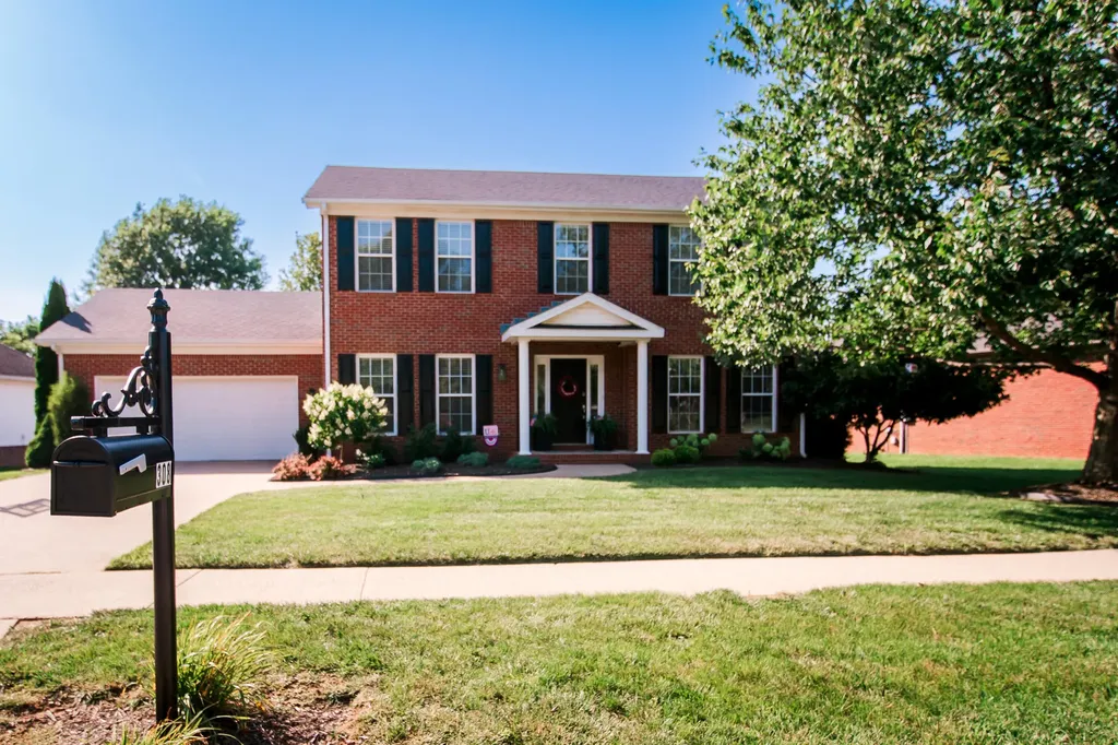 308 S Hill Road Versailles KY 40383