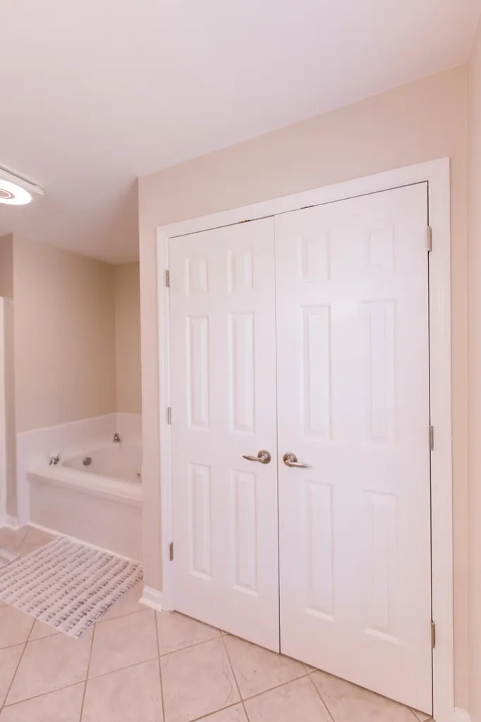 308 S Hill Road Versailles KY 40383