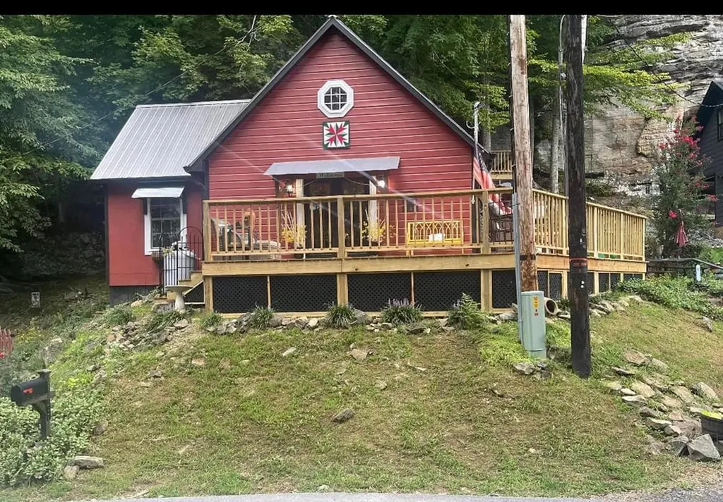 247 Shady Cliff Road Lewisburg KY 42256