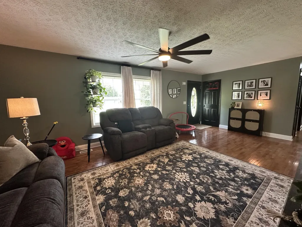 2000 Dawson Road Princeton KY 42445