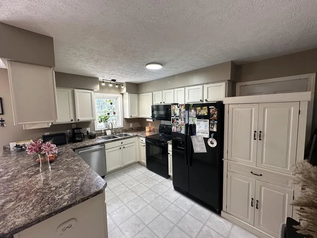 2000 Dawson Road Princeton KY 42445