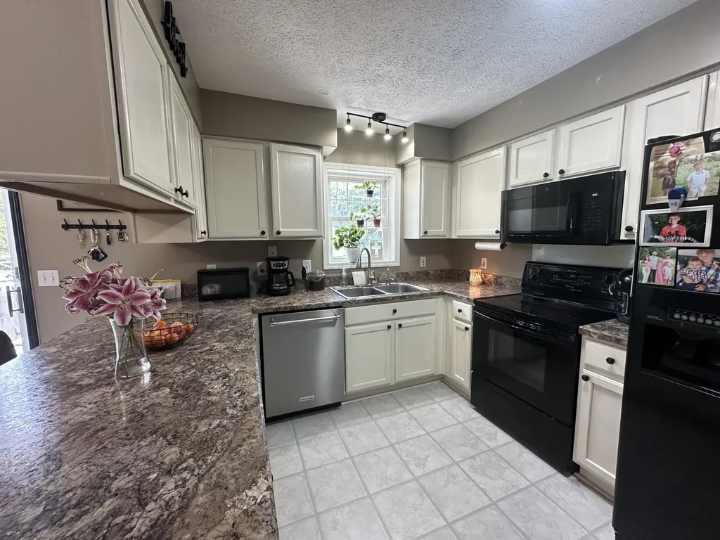 2000 Dawson Road Princeton KY 42445