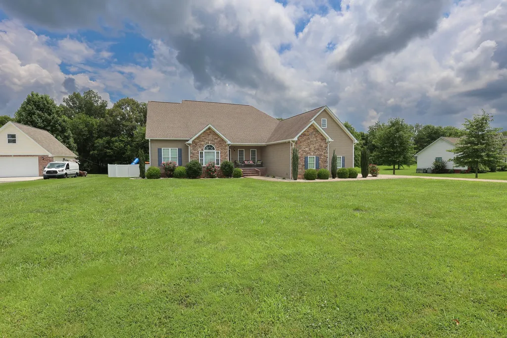 157 Alben Drive Benton KY 42025