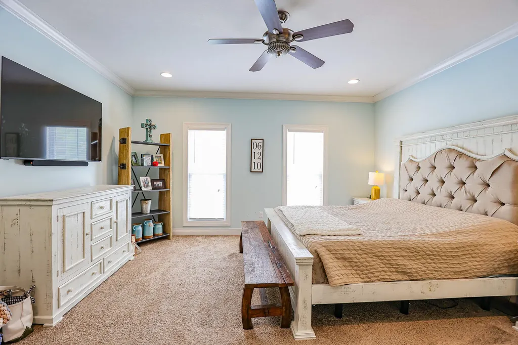 157 Alben Drive Benton KY 42025