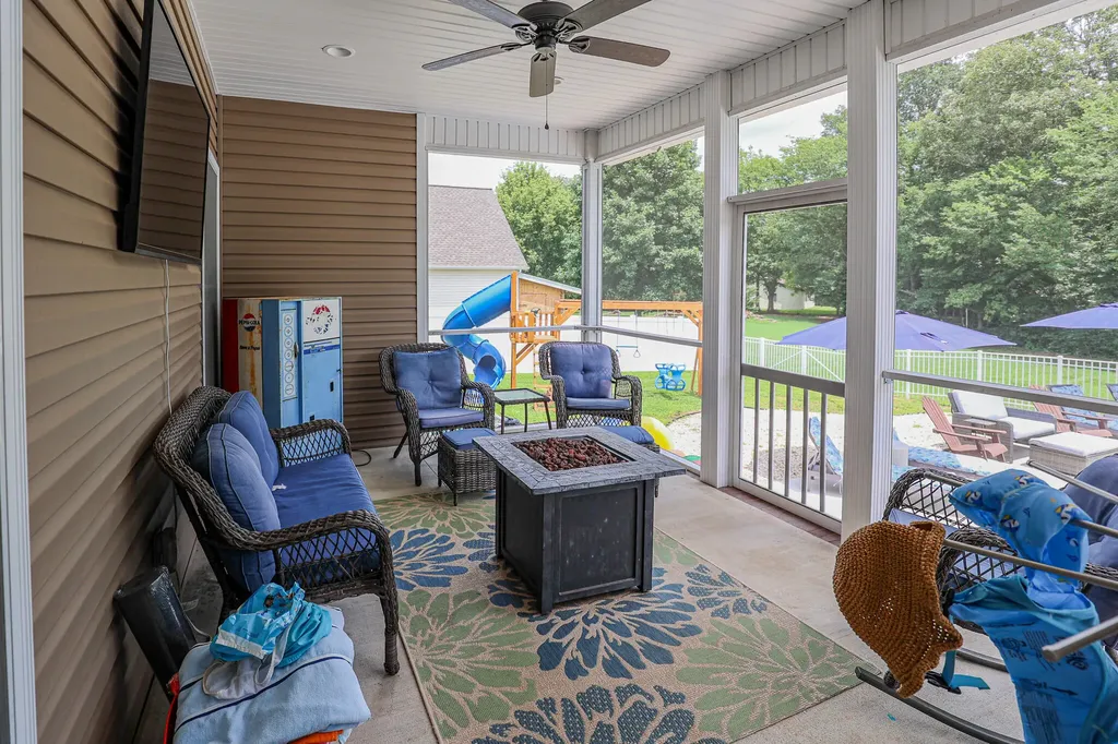 157 Alben Drive Benton KY 42025