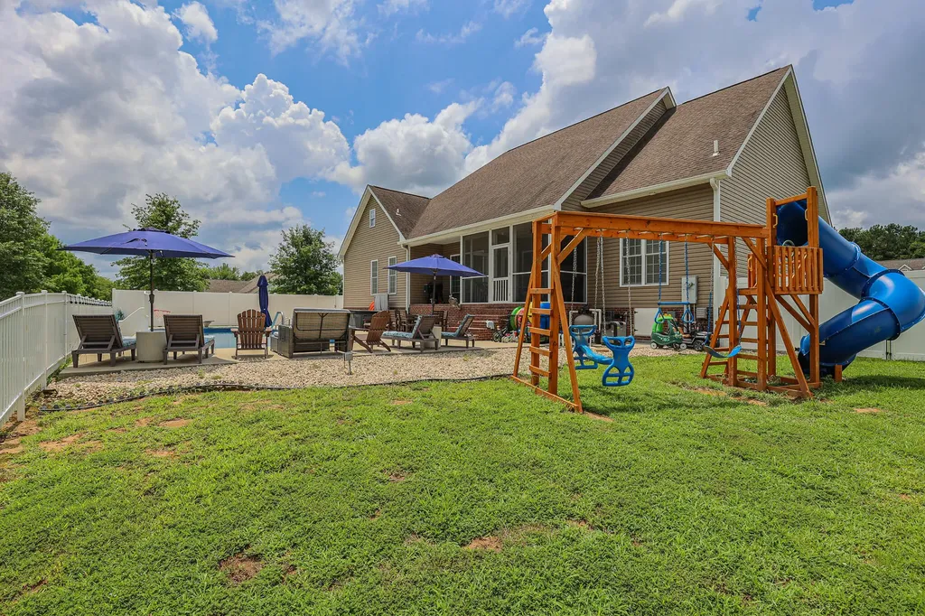 157 Alben Drive Benton KY 42025