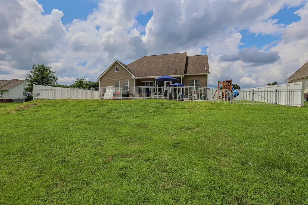 157 Alben Drive Benton KY 42025